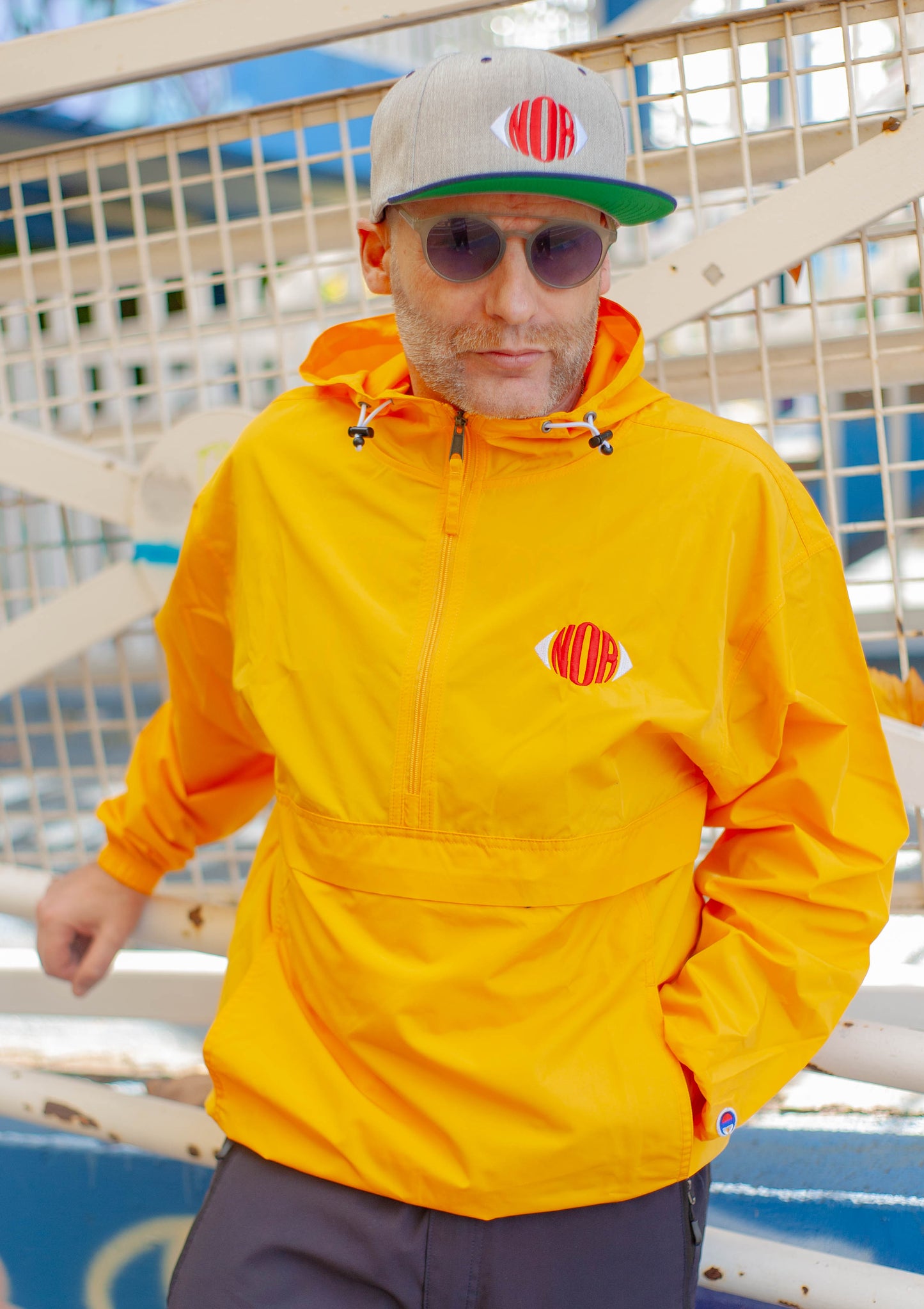 Chaqueta bordada plegable Champion