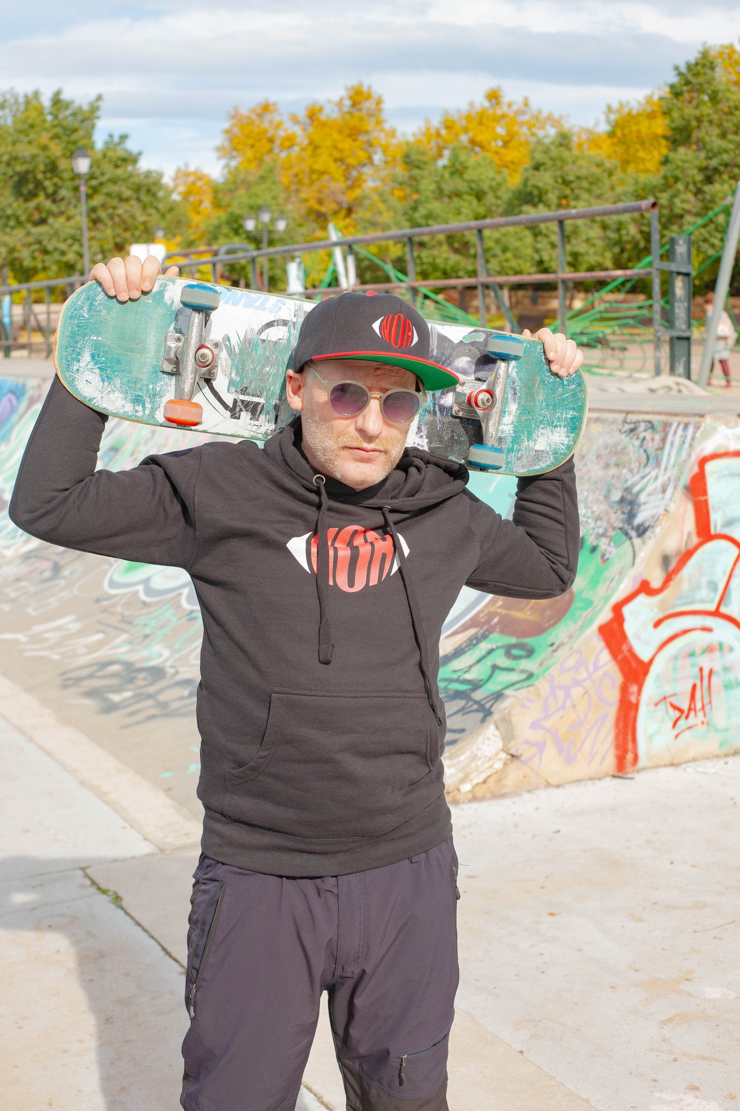 Sudadera Unisex con capucha new H22